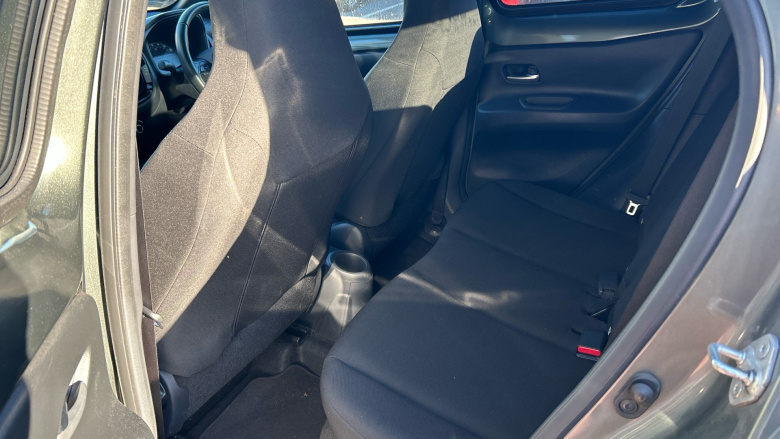 Toyota Aygo X 1.0 VVT-i Edge 5dr Auto Petrol Hatchback